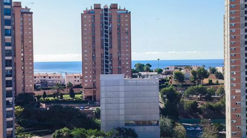 Apartamento reformado de 1 dorm. con vistas al mar en zona Hotel Bali  www.inmobiliarialesdunes.com