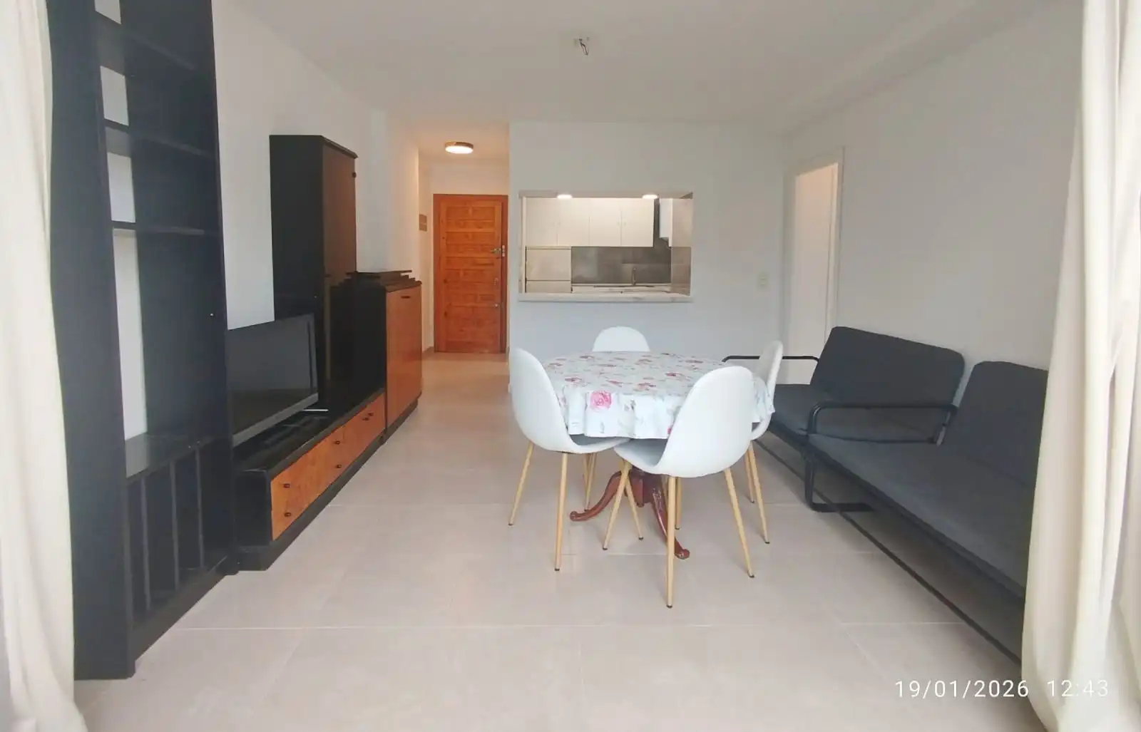 Sala d'estar de Apartament en venda en La Nucia amb Piscina comunitària