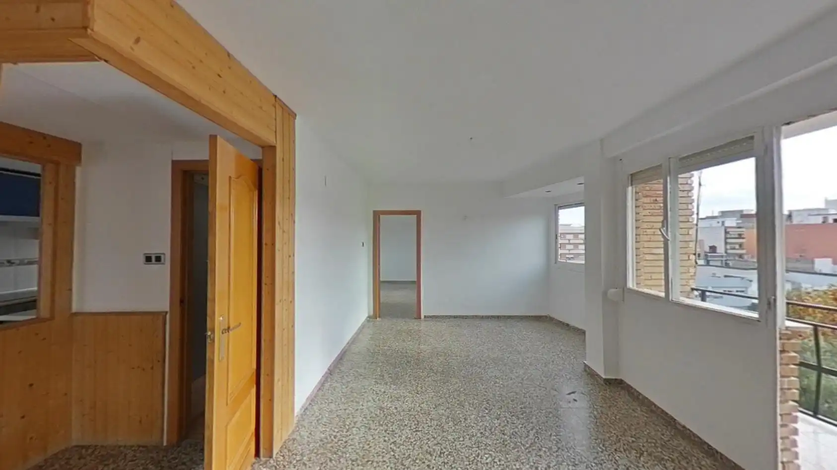 Flat for sale in Torrent