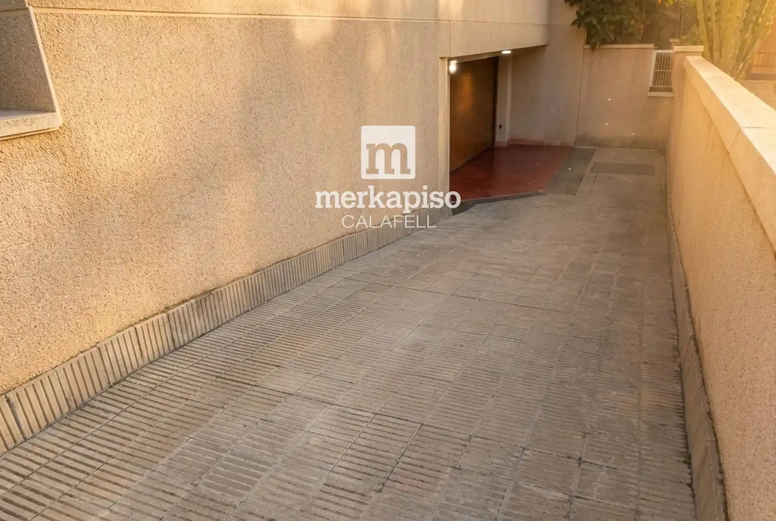Parkplatz von Wohnung zum Verkauf in Calafell mit Klimaanlage, Heizung und Terrasse