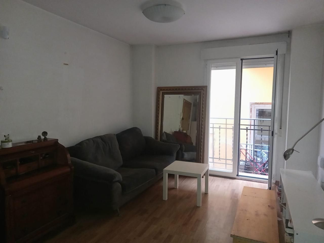 Sala de estar de Piso en venta en  Zaragoza Capital con Calefacción, Trastero y Balcón