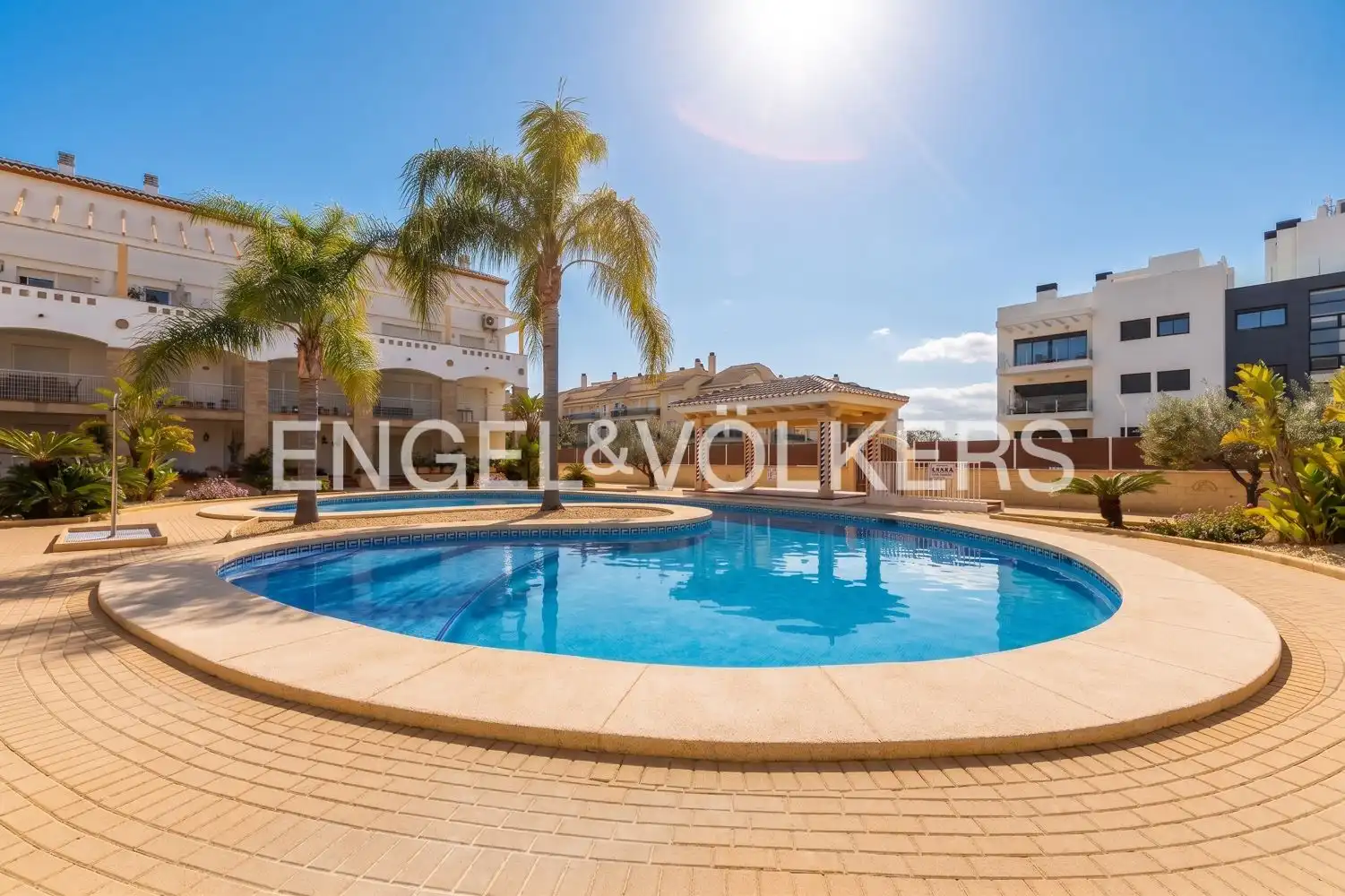 Schwimmbecken von Wohnung zum Verkauf in Jávea / Xàbia mit Klimaanlage, Heizung und Schwimmbad