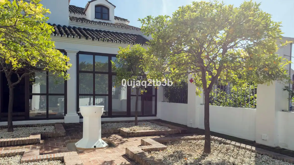 Casa amb piscina en venda a San Pedro de Alcántara, imagen 9