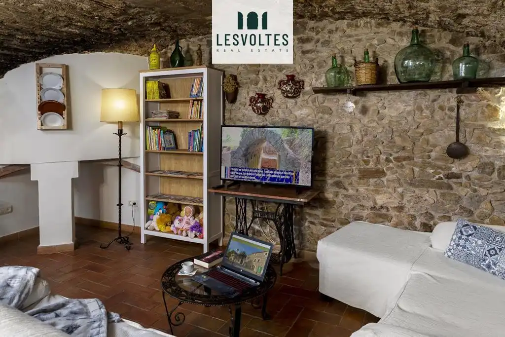 Living room of Houses for rent in Forallac  with Heating, Private garden and Parquet flooring