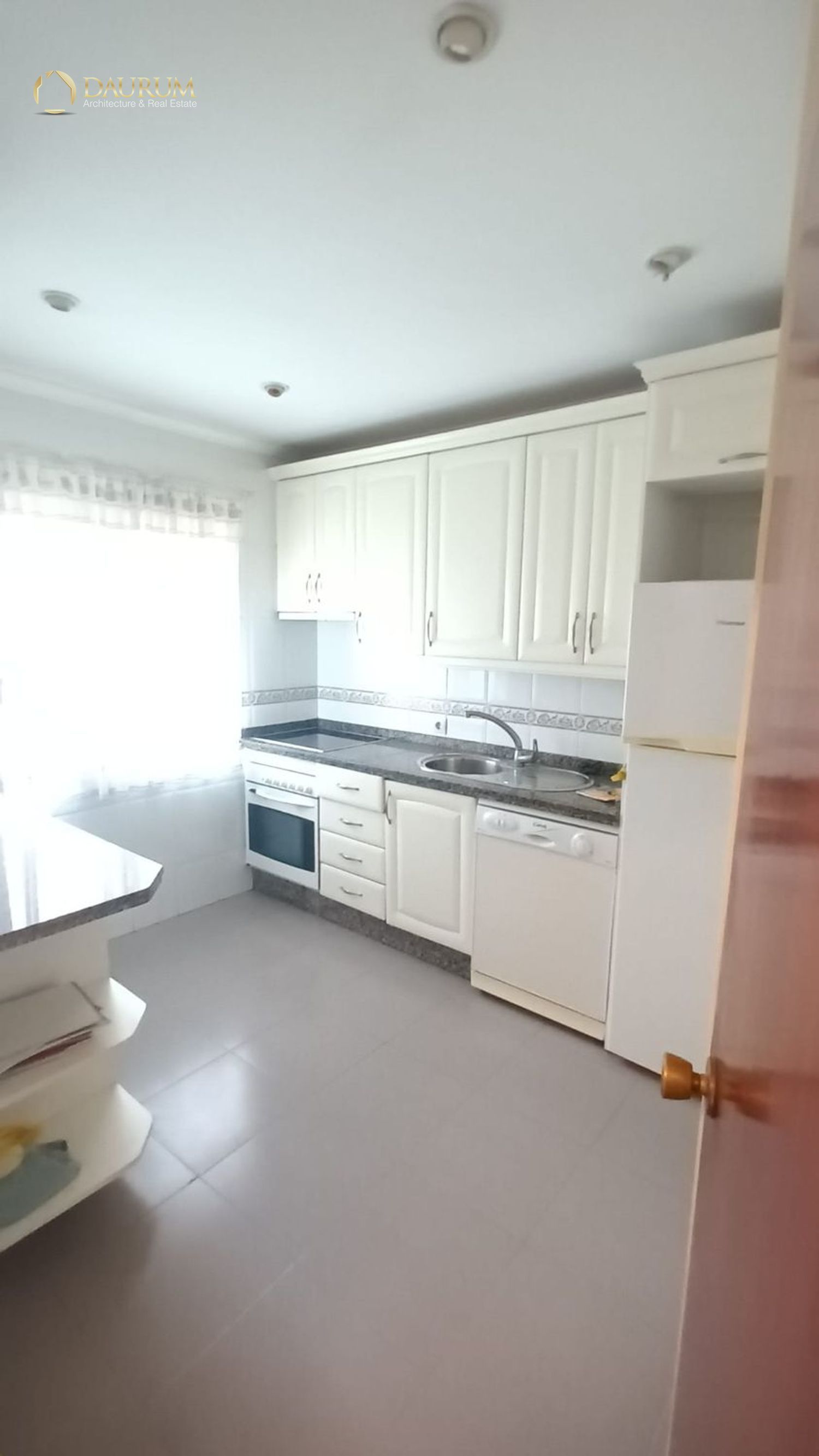 Cuina de Pis en venda en  Sevilla Capital amb Aire condicionat i Terrassa