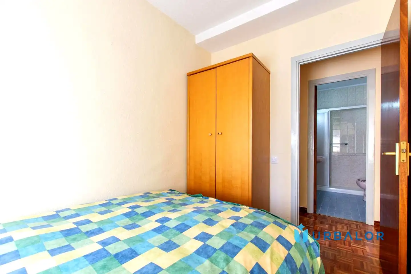 Bedroom of Flat for sale in Alcorcón  with Air Conditioner, Heating and Parquet flooring