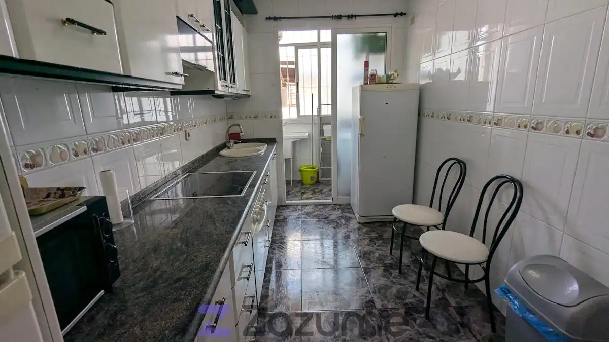 Cocina de Piso de alquiler en Murcia con Aire acondicionado, Calefacción y Terraza