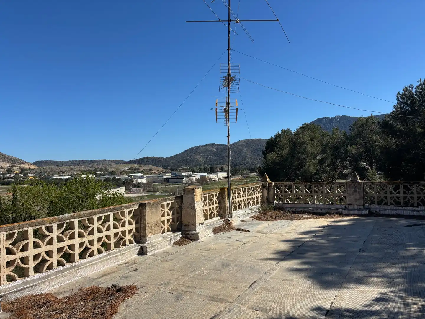 Terrasse von Haus oder Chalet zum Verkauf in Hondón de las Nieves / El Fondó de les Neus mit Schwimmbad