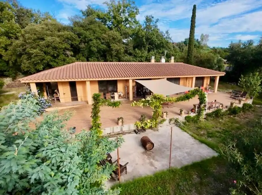 Casa en venda a Bescanó, imagen 2