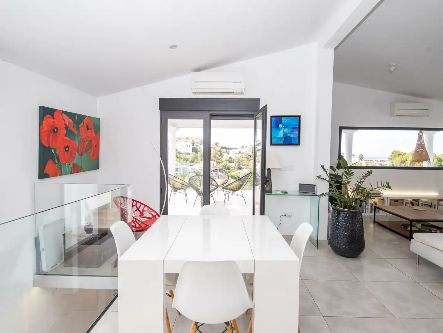 Menjador de Casa o xalet en venda en Dénia amb Aire condicionat, Calefacció i Jardí privat
