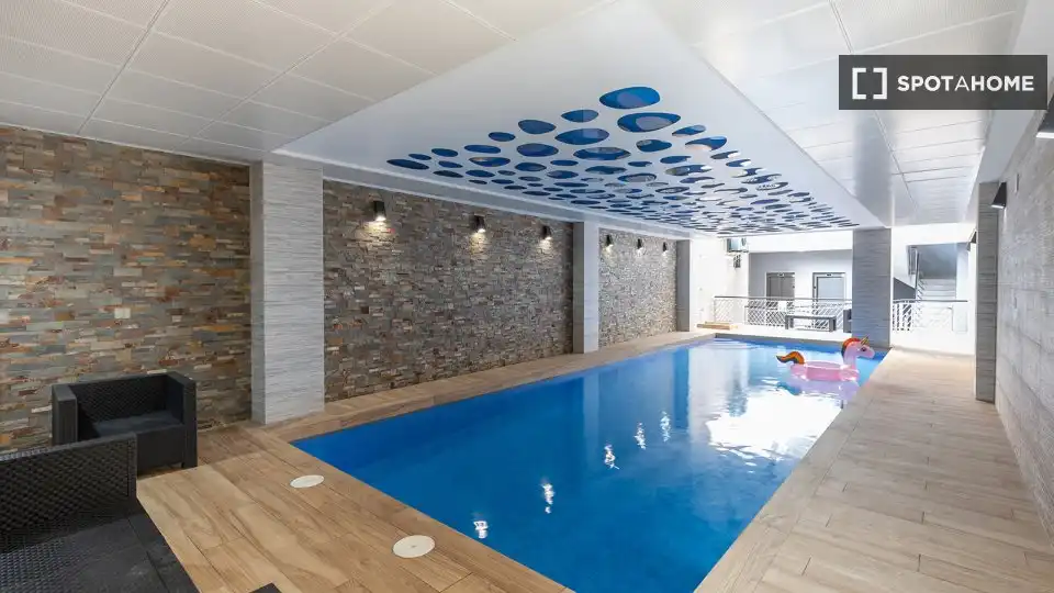 Room in Avenida Habaneras - Curva de Palangre