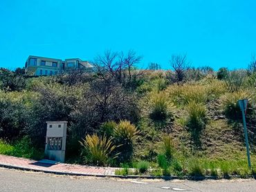 Terreno residencial en venta en Avenida Monte Sion