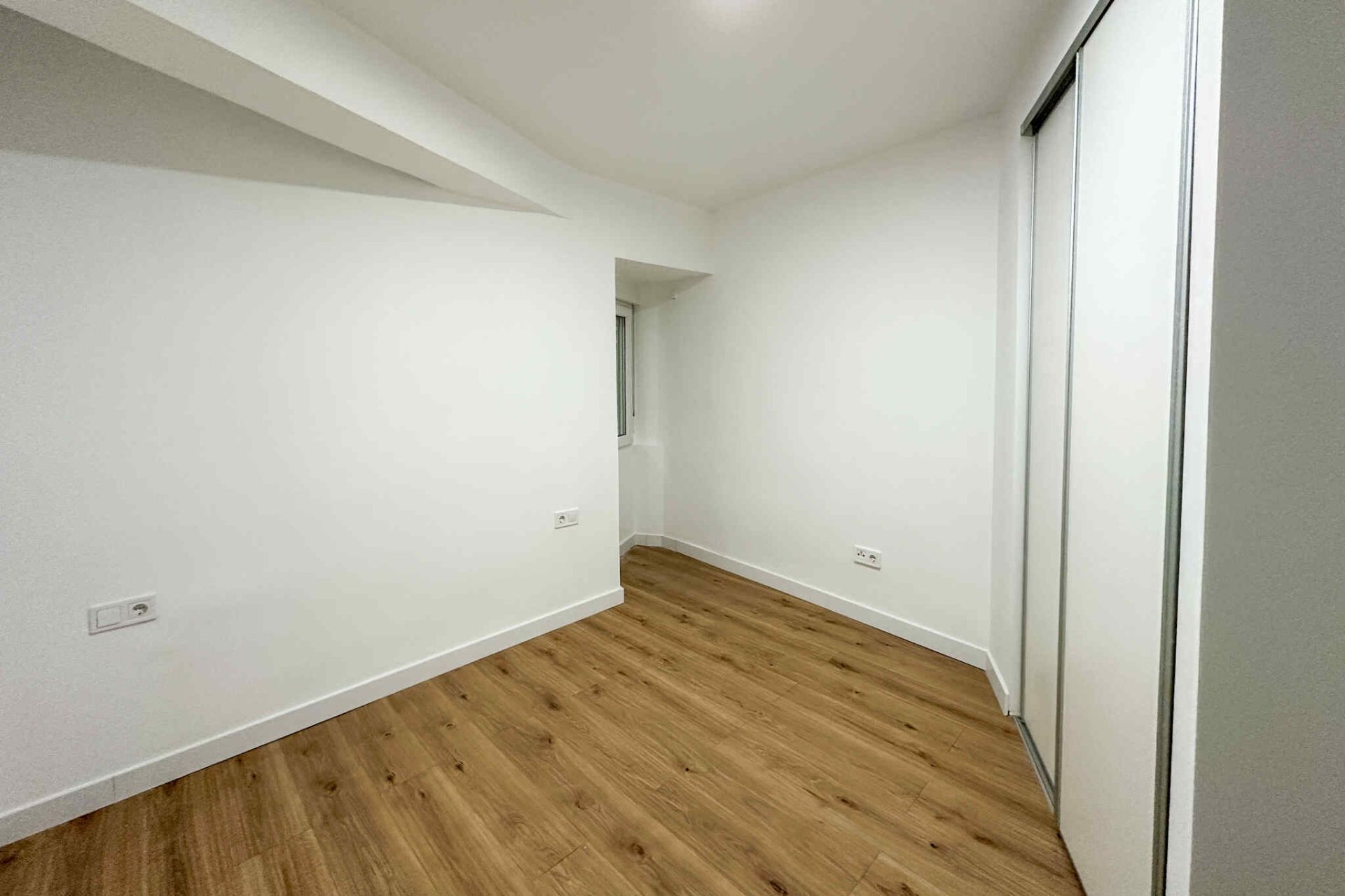 Flat for sale in  Madrid Capital  with Air Conditioner and Heating