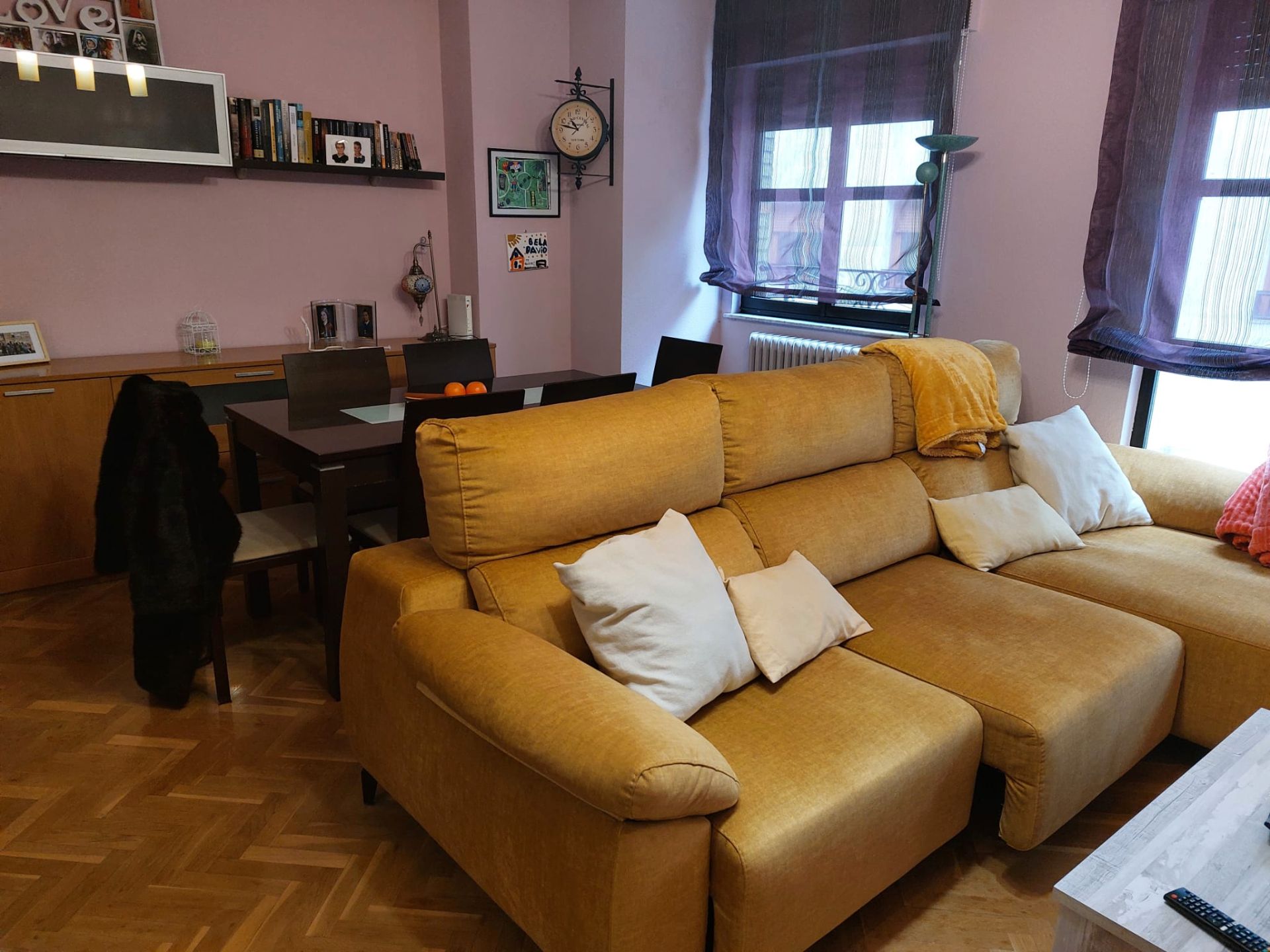 Sala d'estar de Dúplex en venda en Salamanca Capital amb Calefacció, Parquet i Terrassa