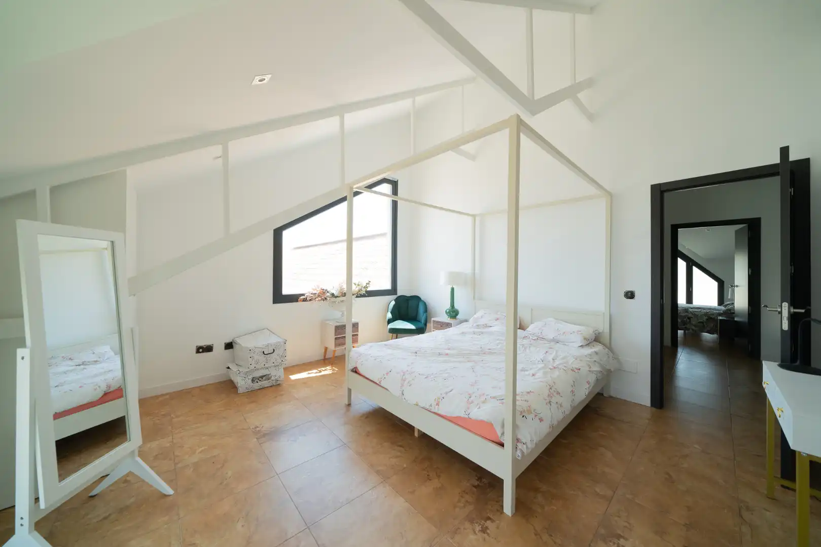 Habitación de Casa o chalet en venta en Valdetorres de Jarama con Aire acondicionado, Jardín privado y Terraza