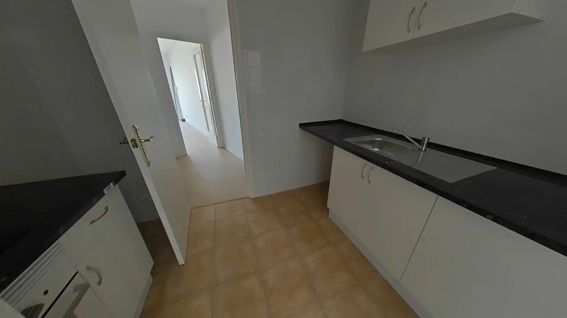 Cocina de Piso en venta en Barcelona con Calefacción