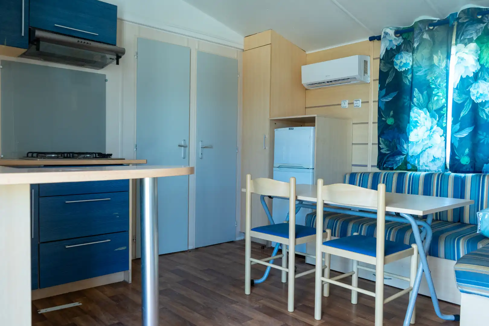 Cocina de Finca rústica en venta en Zaragoza con Aire acondicionado, Calefacción y Jardín privado