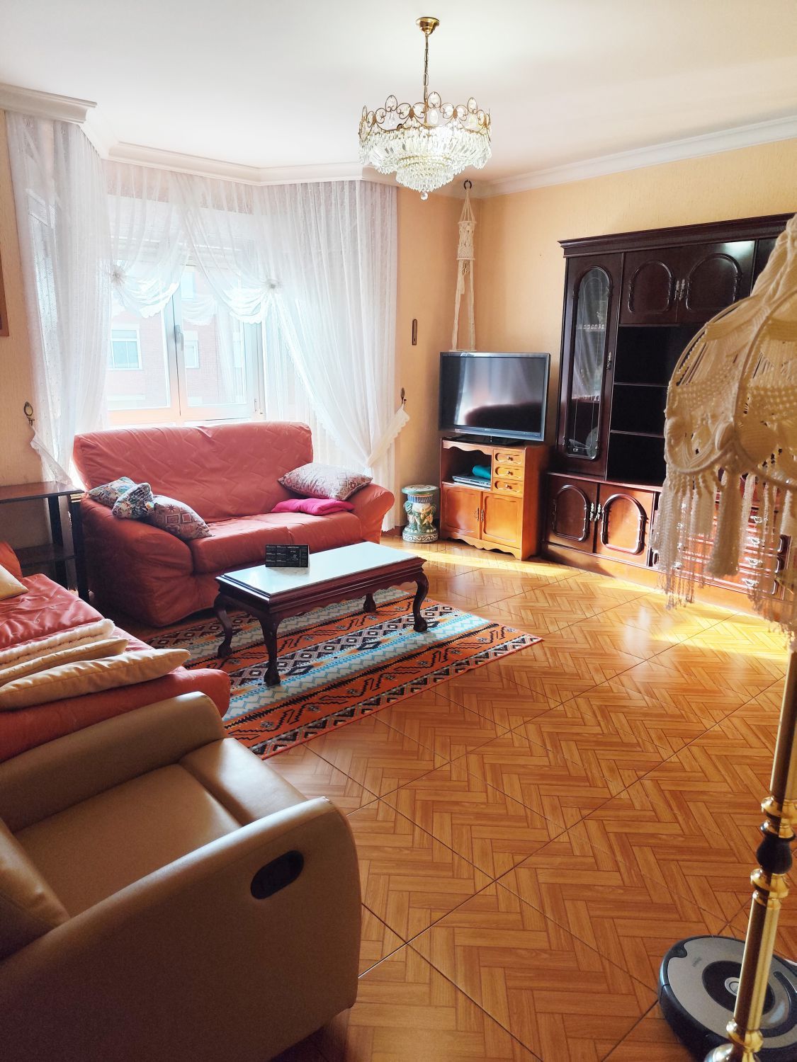 Sala de estar de Piso en venta en Palencia Capital con Calefacción, Terraza y Trastero