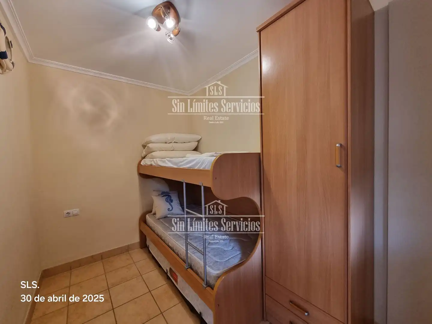 Schlafzimmer von Wohnung zum Verkauf in Alcalà de Xivert mit Klimaanlage, Heizung und Privatgarten