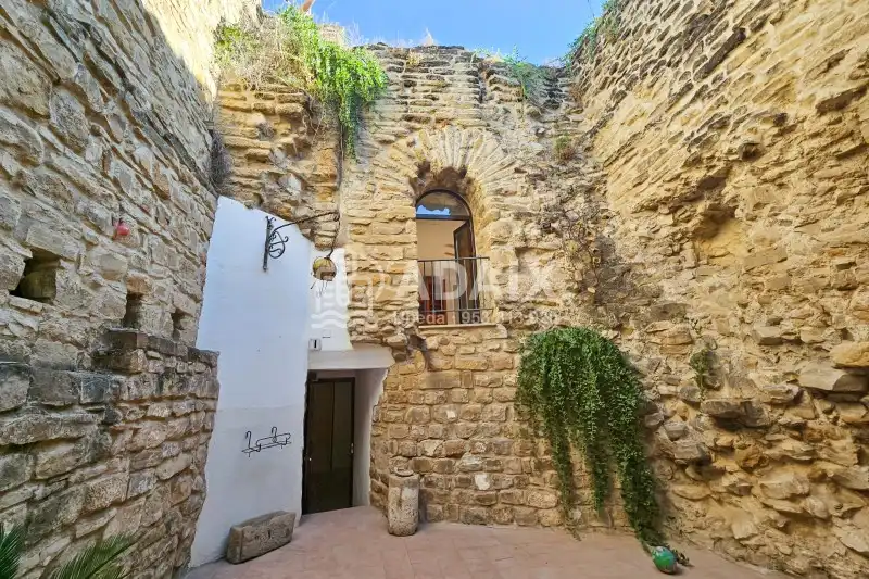 Casa o xalet en venda en Úbeda amb Terrassa i Balcó