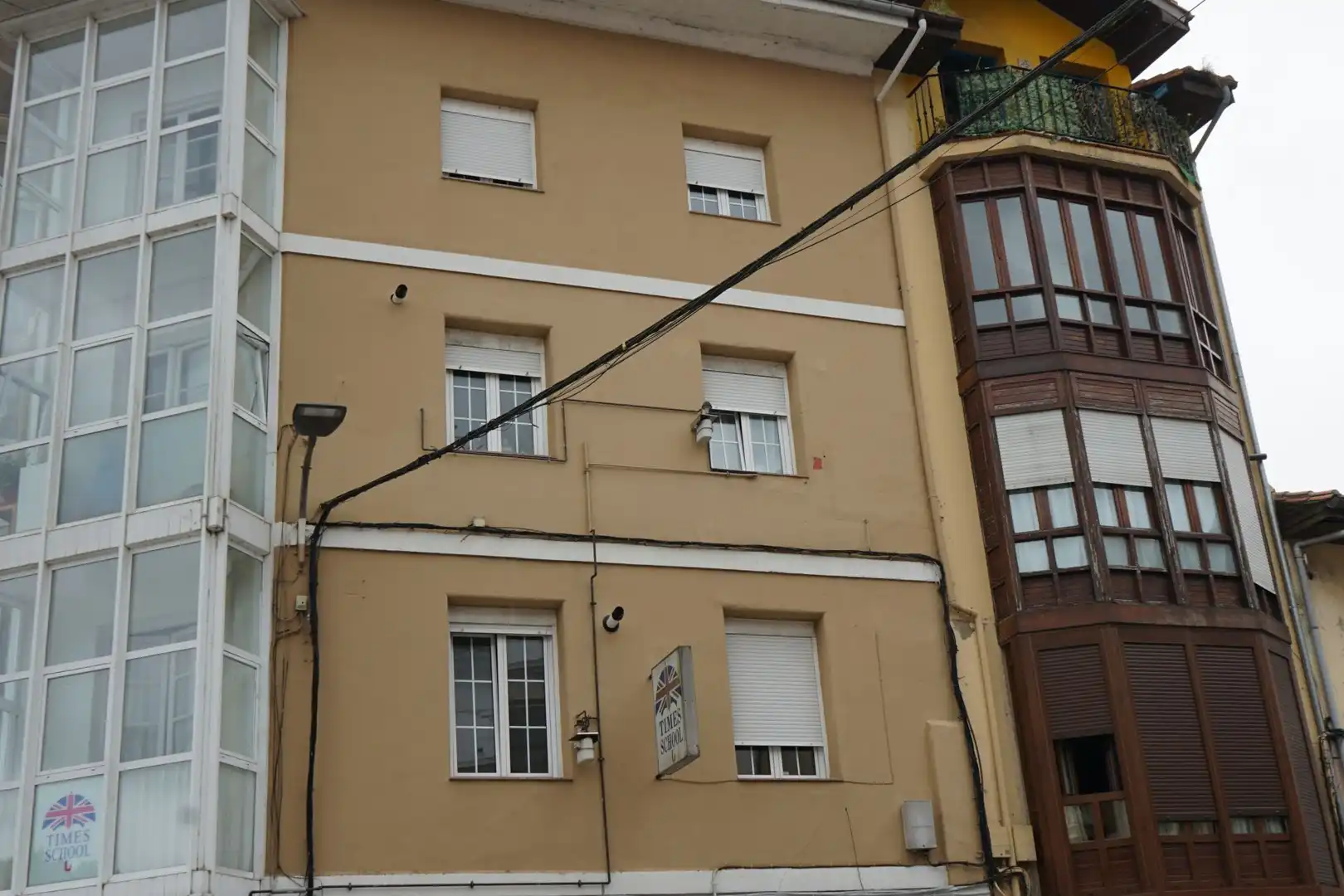 Vista exterior de Pis en venda en Cabezón de la Sal amb Calefacció i Terrassa