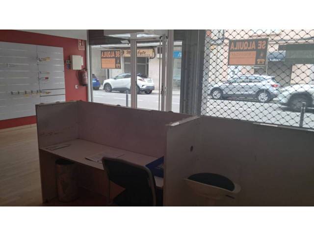 Local comercial en Alquiler en Sant Pere