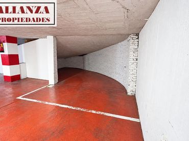 Parkplatz zur Miete in Cruz de Humilladero