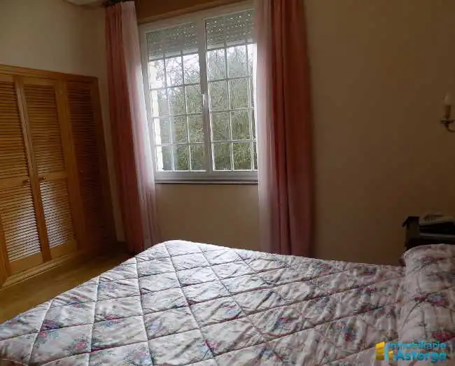 Habitación de Edificio en venta en Brazuelo