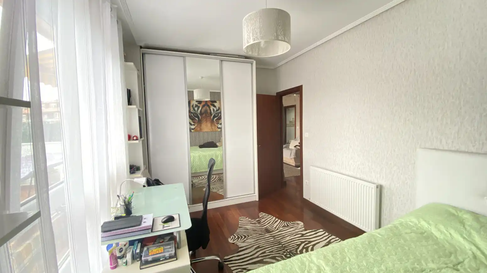 Schlafzimmer von Wohnung zum Verkauf in Entrambasaguas mit Heizung, Terrasse und Abstellraum