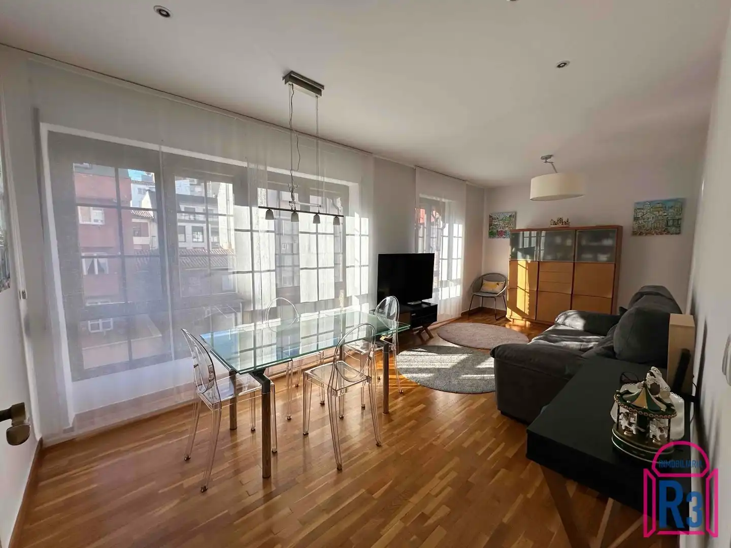 Living room of Flat for sale in León Capital   with Heating and Storage room