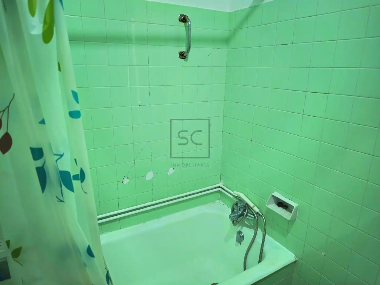 Baño de Piso de alquiler en Ferrol con Amueblado y Alarma