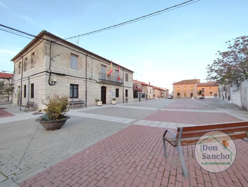 Außenansicht von Residential zum Verkauf in Olmos de Esgueva