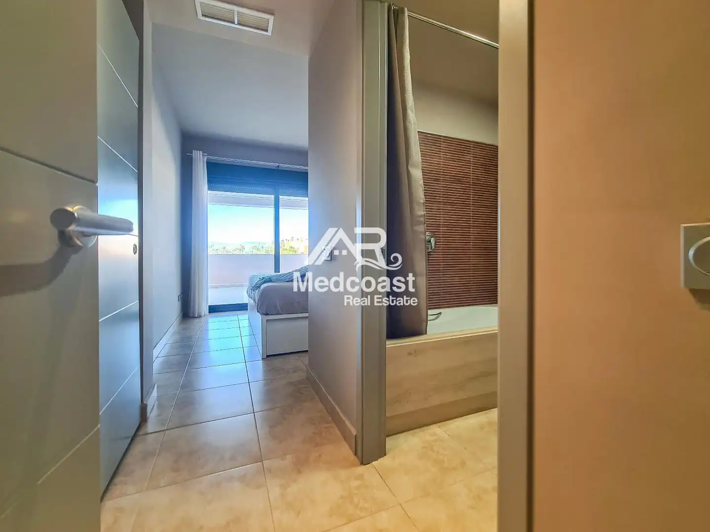 Bathroom of Flat for sale in Vera  with Air Conditioner, Terrace and Storage room