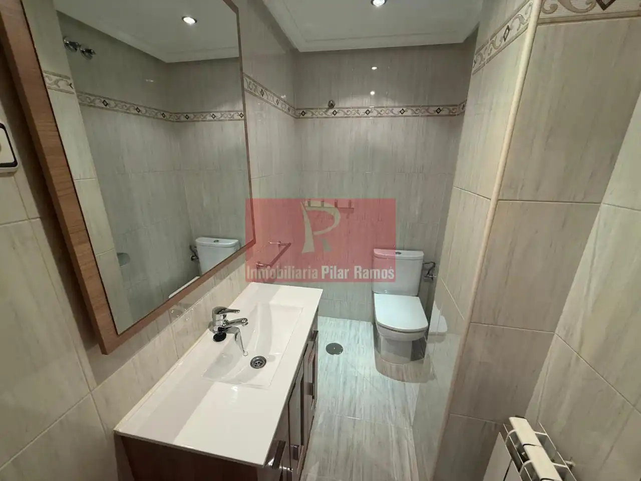 Bathroom of Flat for rent in San Claudio - La Chantría