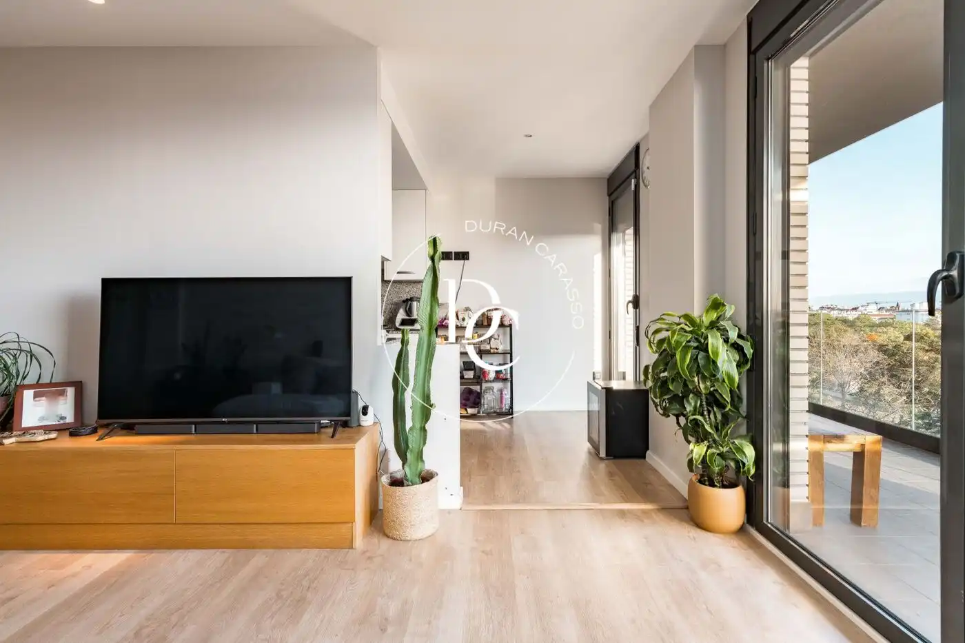 Penthouse with balcony for sale in Carrer de Manuel Llopis de Casades, imagen 14