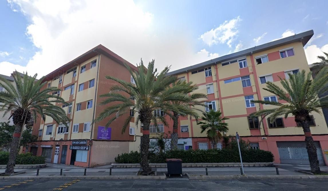 Vista exterior de Piso en venta en Las Palmas de Gran Canaria
