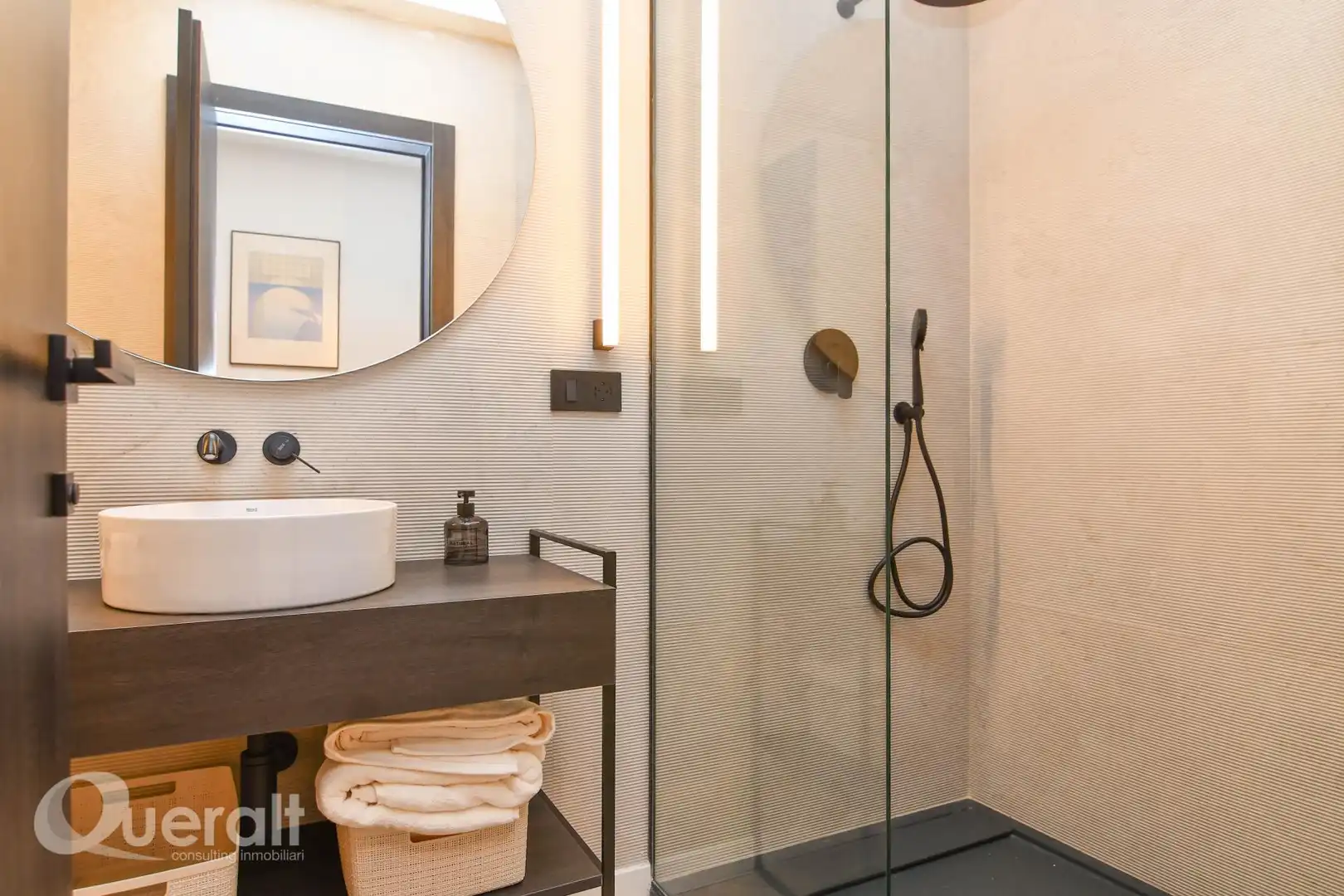 Baño de Piso de alquiler en Lleida con Calefacción, Amueblado y Horno