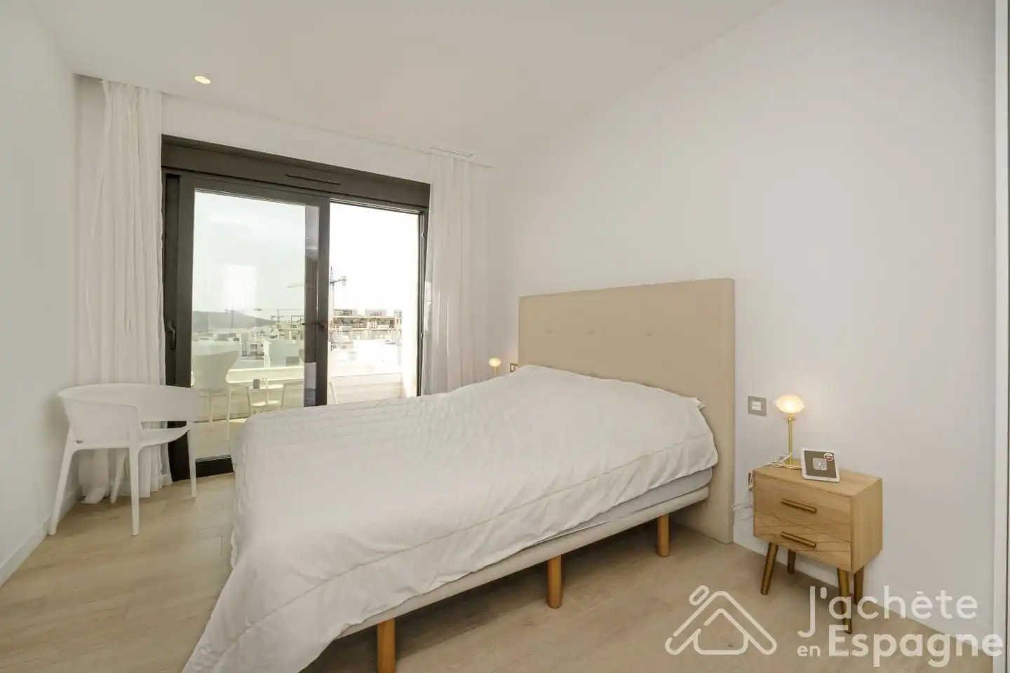 Haus mit Pool zum Verkauf in calle d'Equador, imagen 23