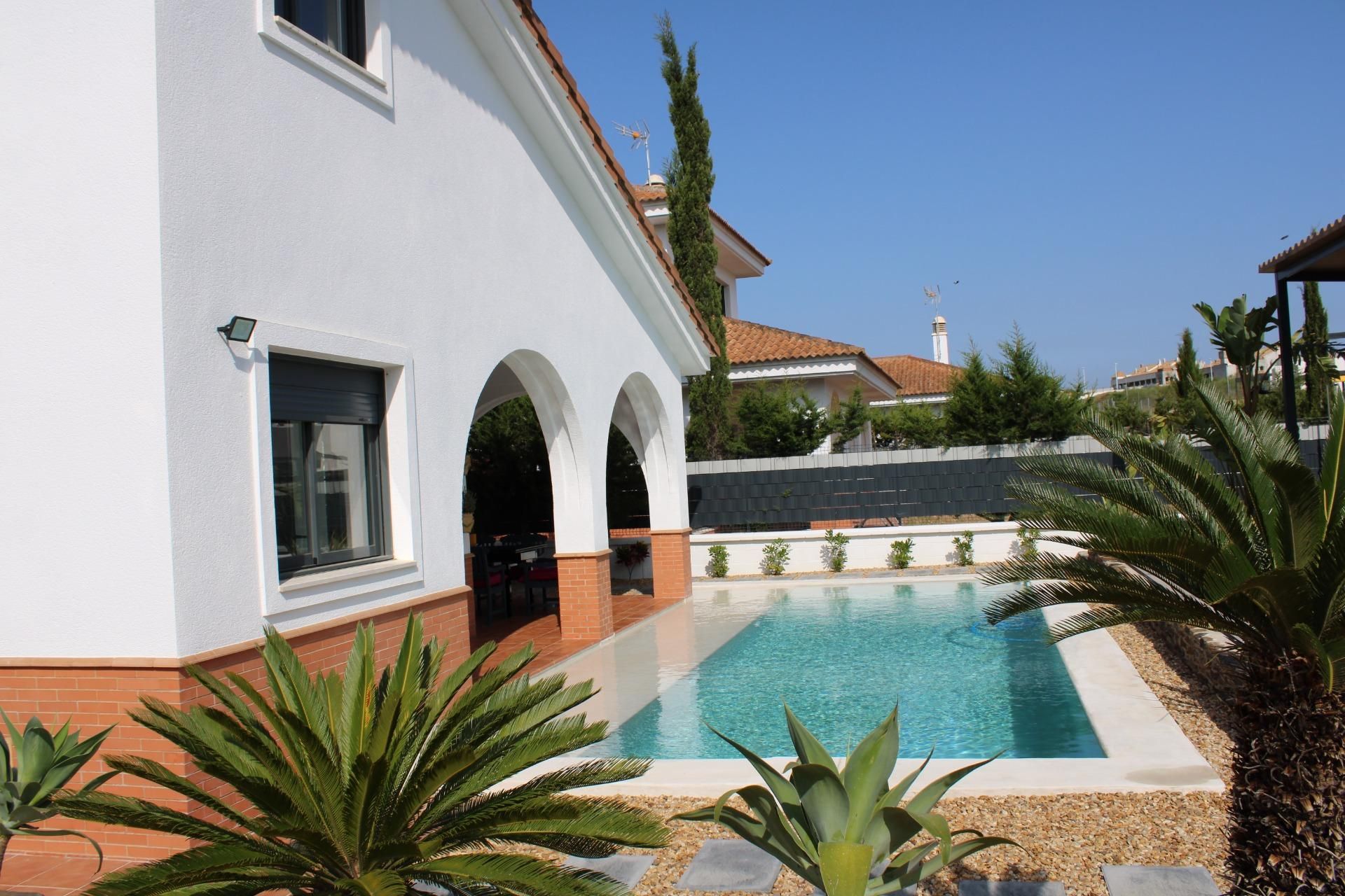 Piscina de Casa o xalet en venda en Oria amb Jardí privat, Terrassa i Traster