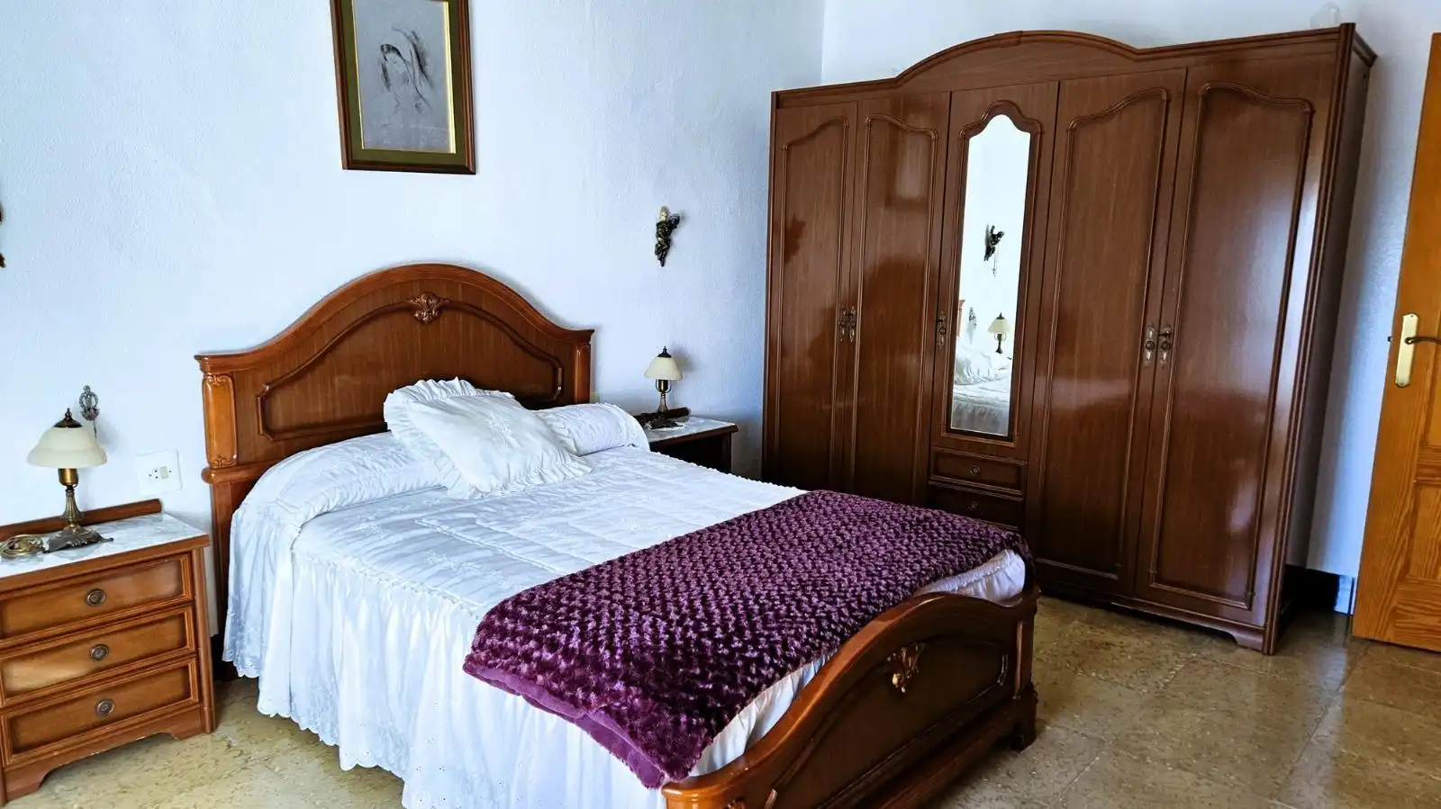 Dormitori de Casa adosada en venda en Salobreña amb Terrassa