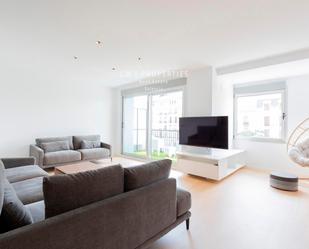 Living room of Flat to rent in  Valencia Capital  with Air Conditioner, Terrace and Balcony