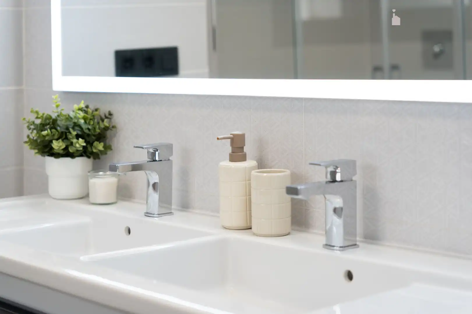 Badezimmer von Einfamilien-Reihenhaus zum Verkauf in Las Palmas de Gran Canaria mit Klimaanlage, Terrasse und Abstellraum