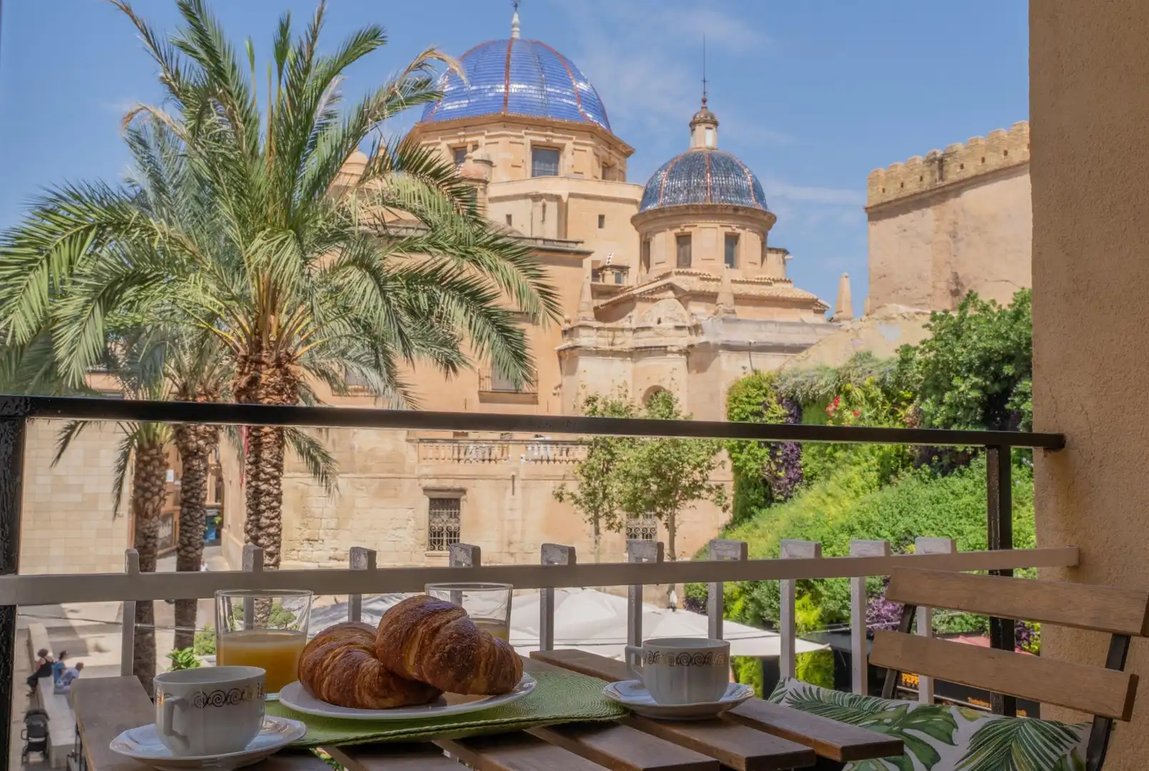 Terrace of Flat for sale in Elche / Elx  with Air Conditioner, Furnished and Balcony