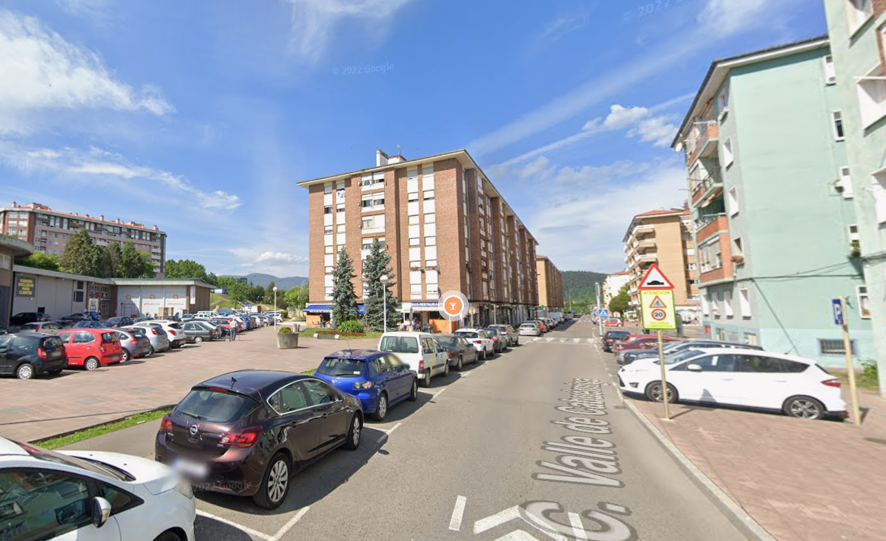 Exterior view of Flat for sale in Torrelavega 