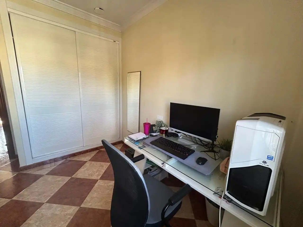 Bedroom of Houses for sale in Málaga  with Air Conditioner, Heating and Private garden