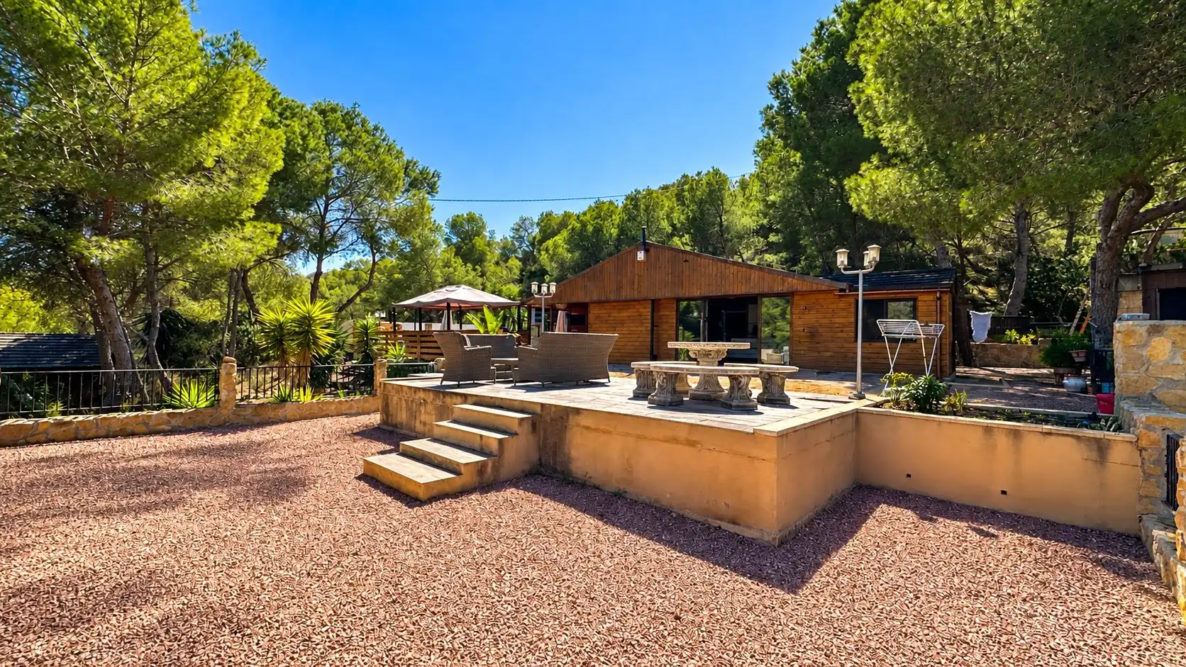 Casa rústica con piscina en venta en N/A