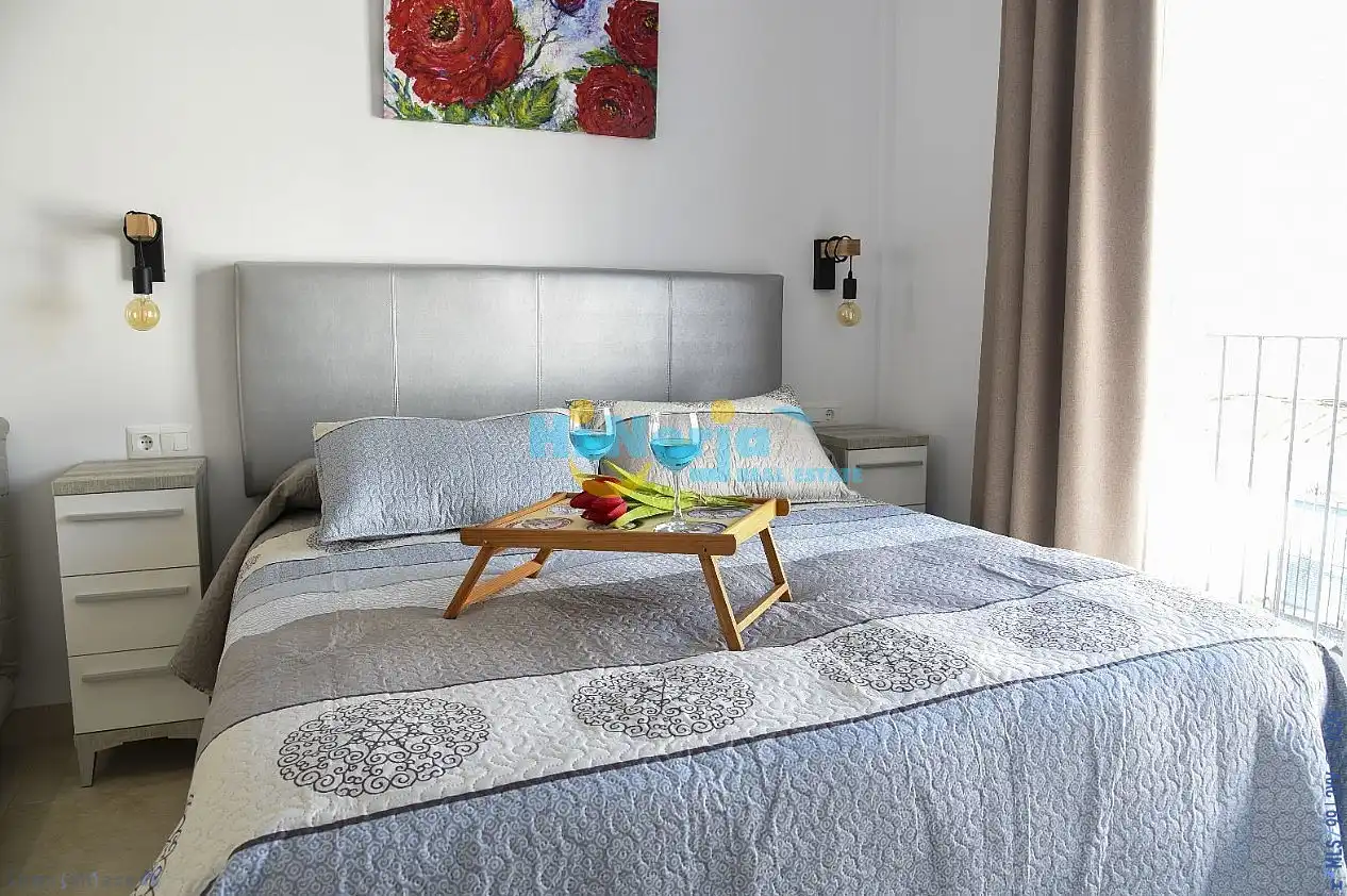 Habitación de Casa o chalet en venta en Nerja con Terraza y Horno