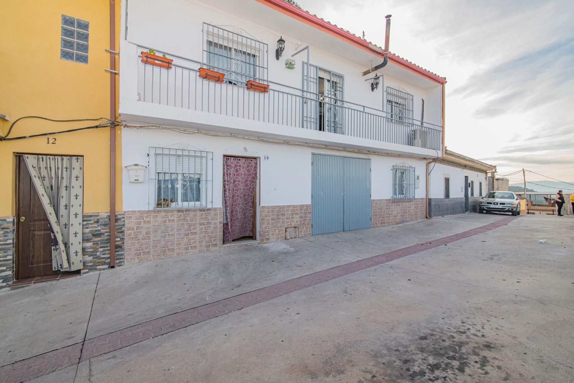 Exterior view of Single-family semi-detached for sale in Deifontes  with Heating and Balcony