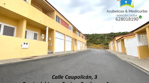 Foto 2 de Casa adosada en venta en Calle Caupolican, 3, Cardones, Arucas