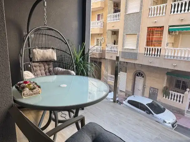 Piso en venta en Calle Arquitecto Larramendi, 10, Playa del Cura